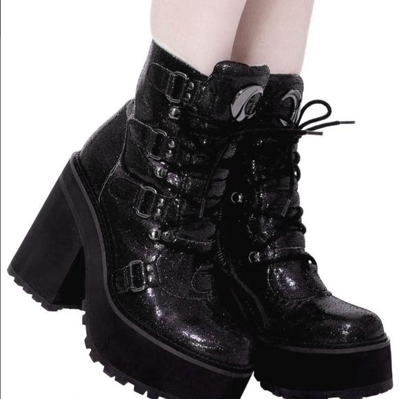 Black Platform Lace-Up Boots (Deadstock 💀) - Picture 6 of 8